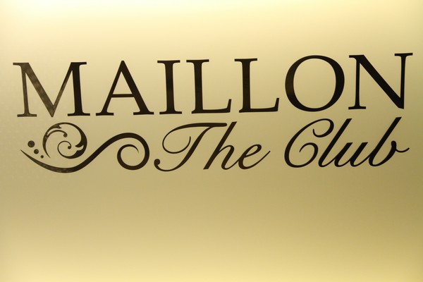 Opening of Maillon